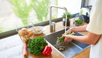 Psychológia tvrdí, že ľudia, ktorí upratujú počas varenia a nenechávajú všetko na neskôr, majú spravidla 8 charakteristických čŕt