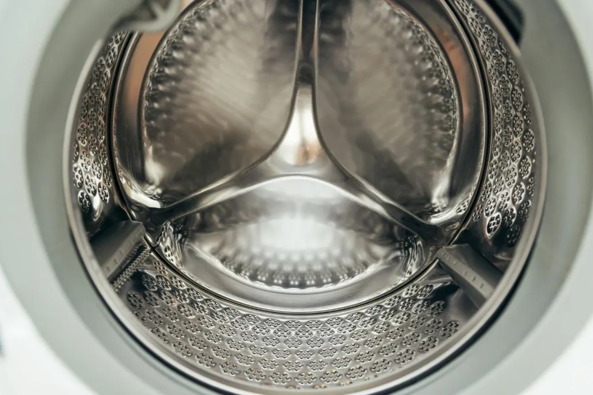 Stavljanje latica ruža u veš mašinu: zašto se to preporučuje i čemu služi – image 1