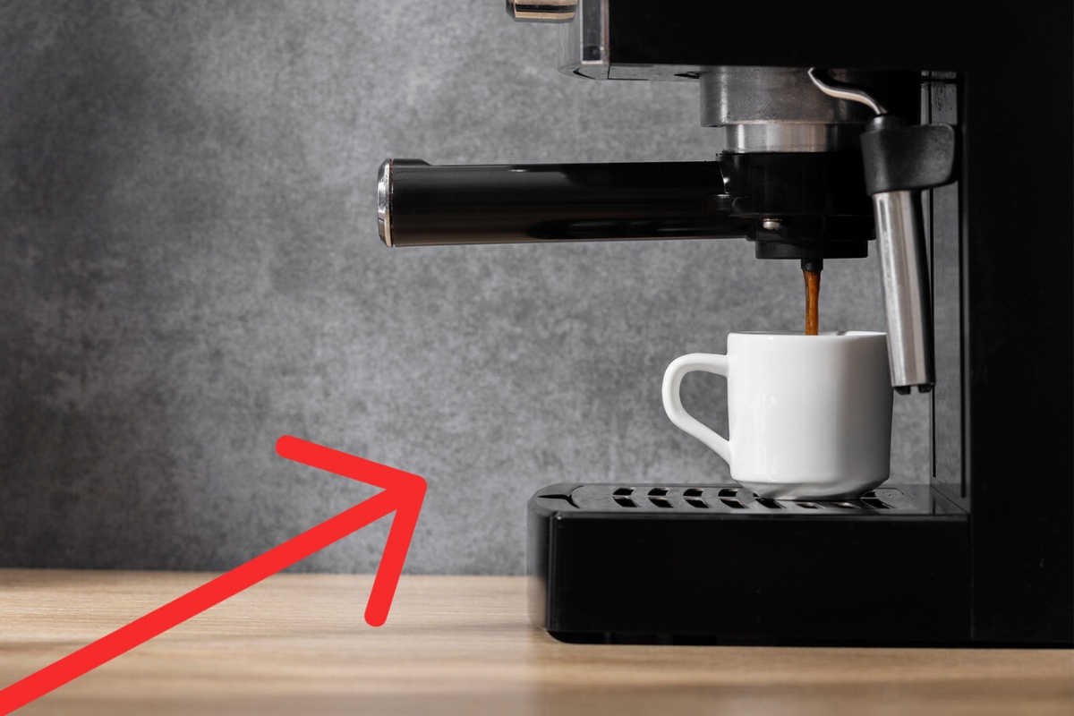 Ne samo bokal: ovi delovi aparata za kafu se takođe peru i skoro niko ne zna kako se to radi – image 2