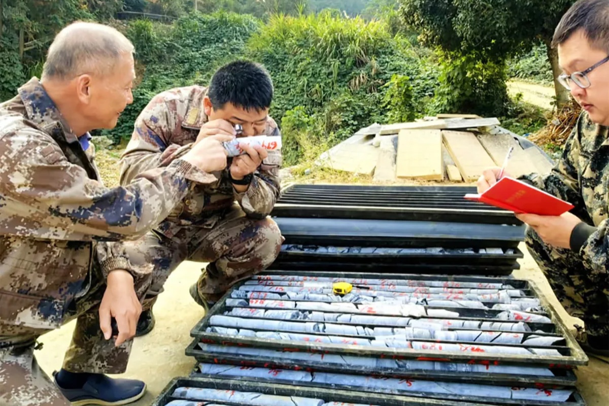 „Supergigantsko“ otkriće u Kini drži svet u neizvesnosti: ogromno nalazište zlata – image 2