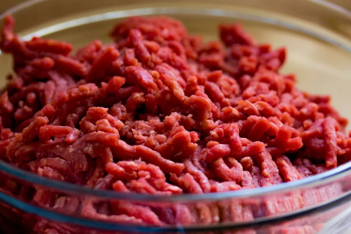 Trik za čuvanje mlevenog mesa u zamrzivaču: ne zauzima prostor i omogućava više obroka – image 2