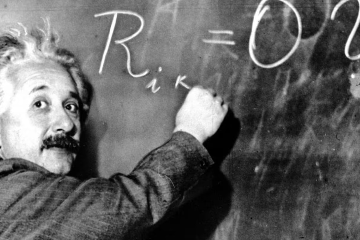 Albert Ajnštajn, naučnik: 