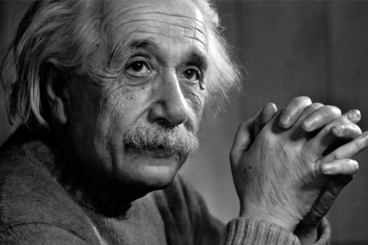 Albert Ajnštajn, naučnik: 