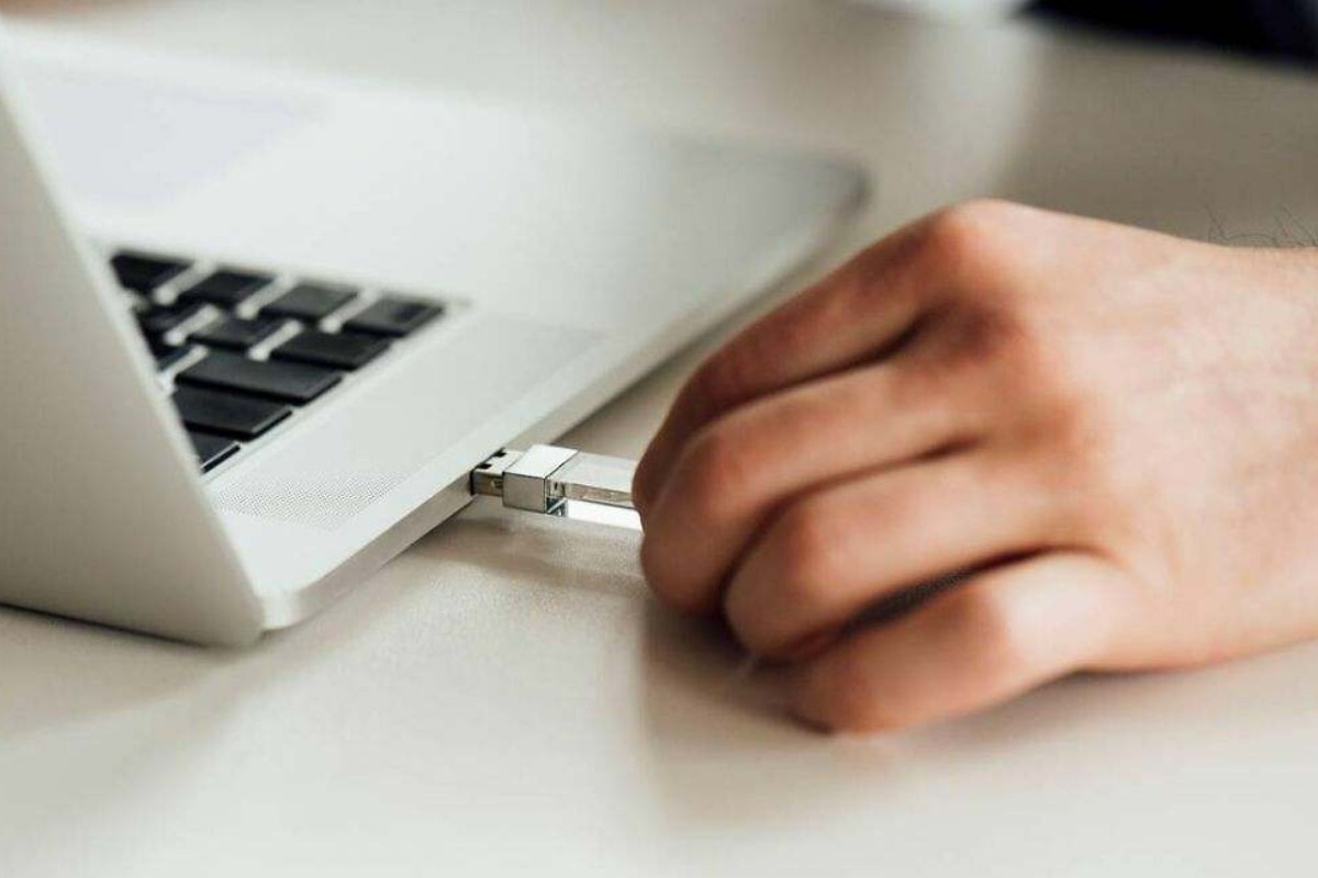 Ko ima USB fleš disk kod kuće, ima blago: zašto i čemu služi – image 3