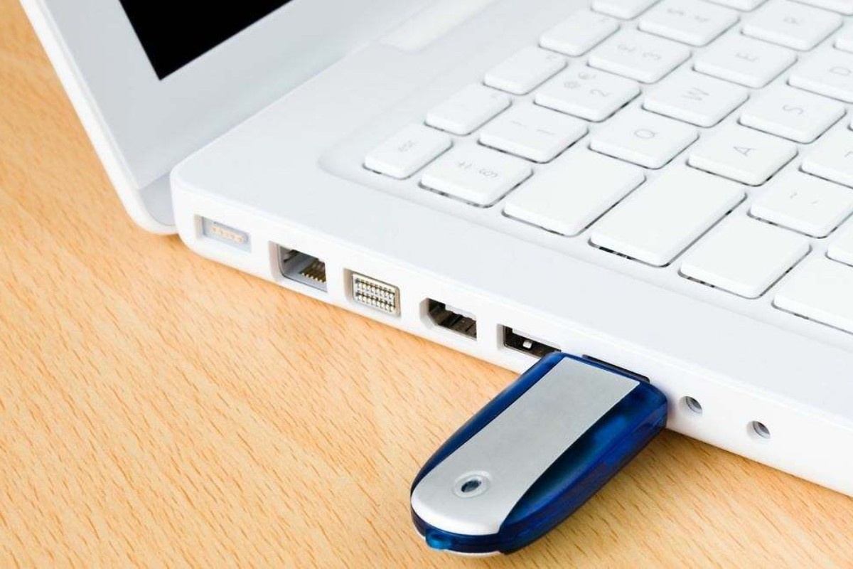 Ko ima USB fleš disk kod kuće, ima blago: zašto i čemu služi – image 6