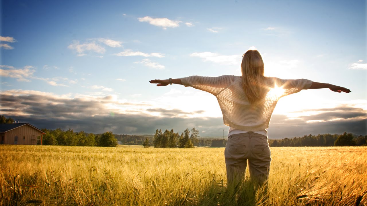 Onkraj sreće: Redefiniranje ljudskog života u svjetlu potrage za smislom.