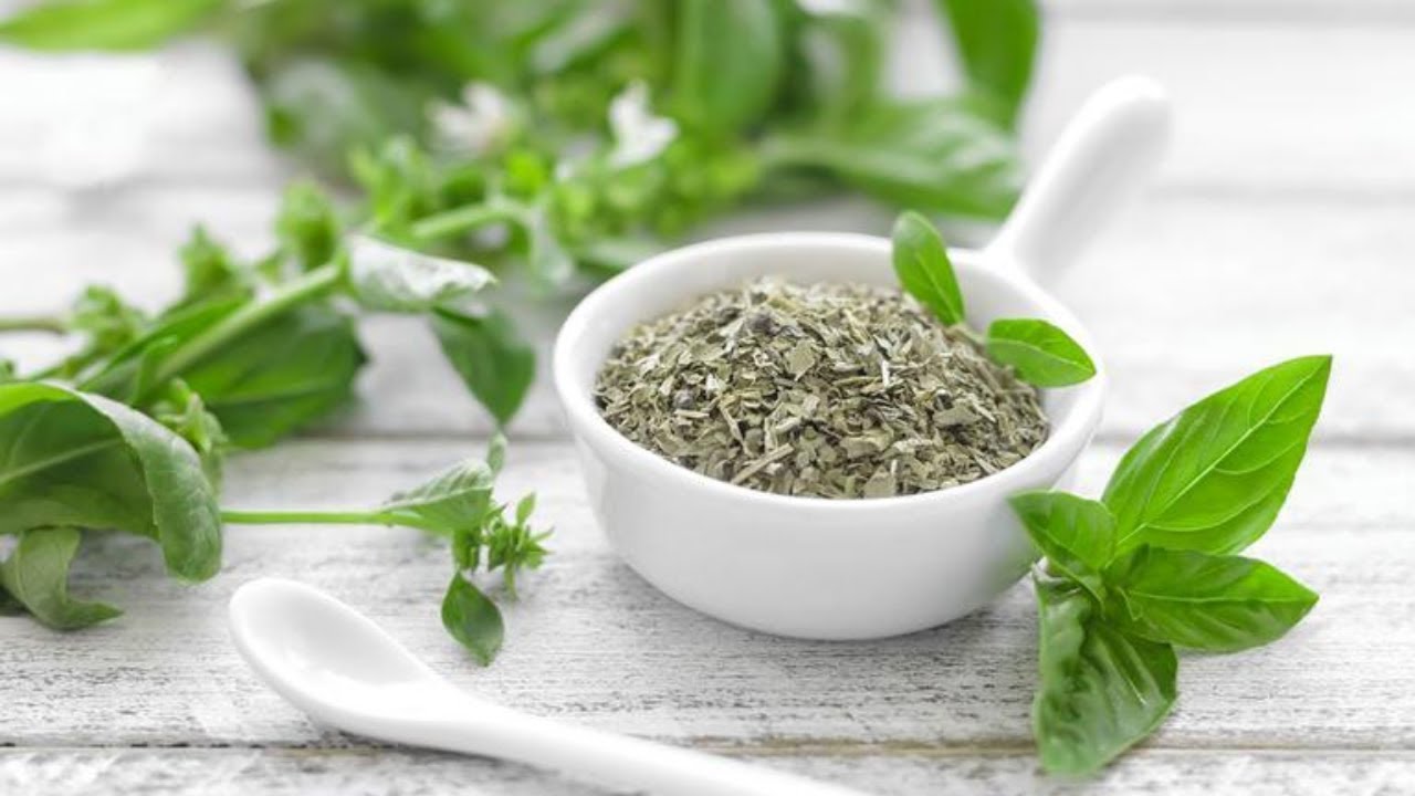 Tri aromatične biljke koje vrijedi posaditi u veljači kako bi vaš vrt ispunili ugodnim mirisom.