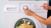 Prečo skúsené gazdinky nepoužívajú tento program prania: vysvetľuje odborník