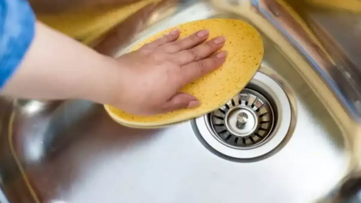 Ako vrátiť umývadlu lesk bez drahých nástrojov: ako ho opäť rozžiariť a ako nové.