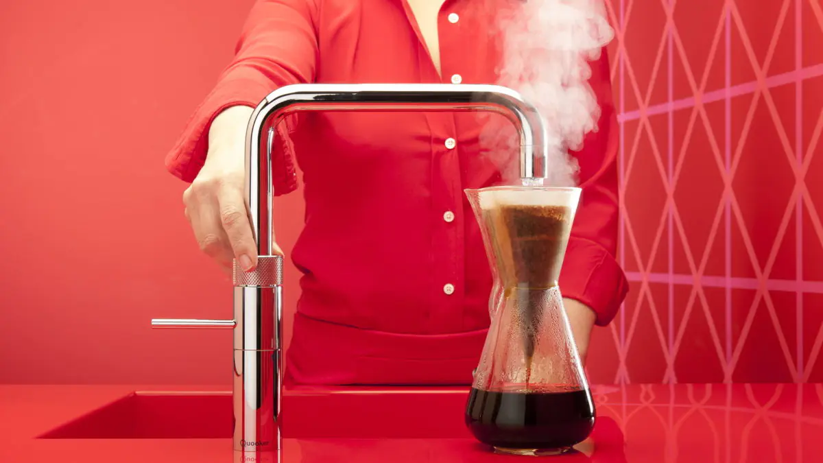 Zbohom, čajníky. Predstavujeme nové riešenie, ktoré nezaberá miesto.